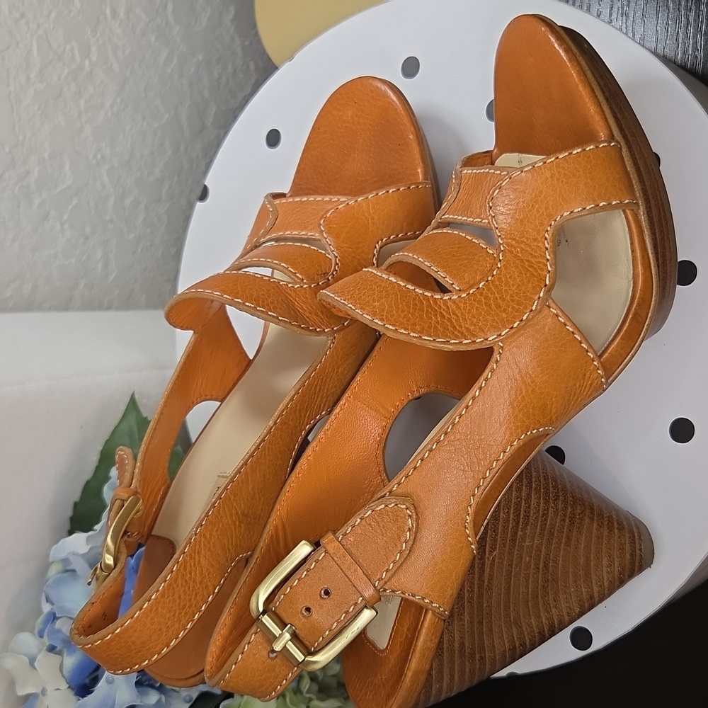 Max Studio Vibrant Orange Slingback Sandals